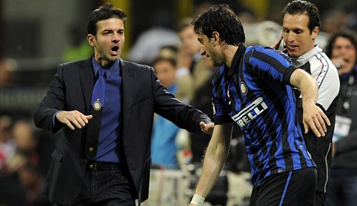 Andrea Stramaccioni (l.) führte Inter nach einer enttäuschenden Saison immerhin noch auf Platz sechs