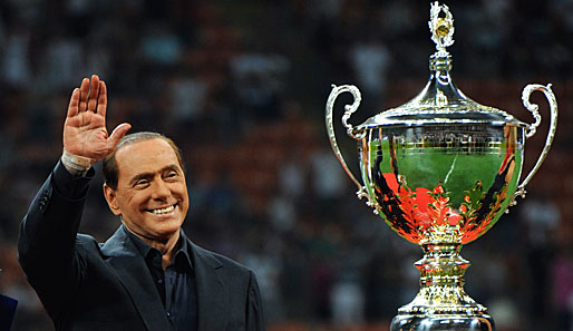 Silvio Berlusconi denkt laut über einen Teilverkauf des AC Milan nach