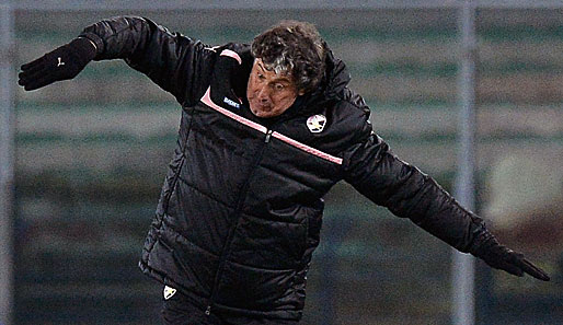Nach nur drei Wochen ist Alberto Malesani seinen Trainerjob beim US Palermo wieder los