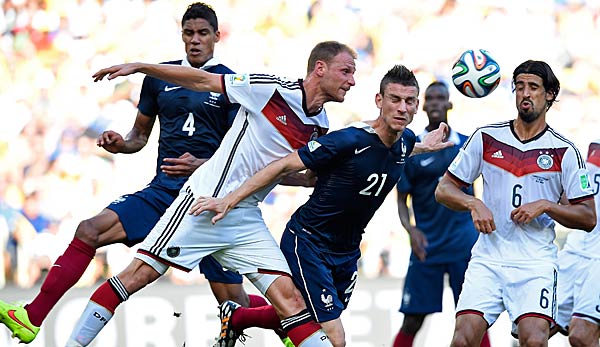 Sami Khedira und Benedikt Höwedes gegen Frankreich bei der WM 2014
