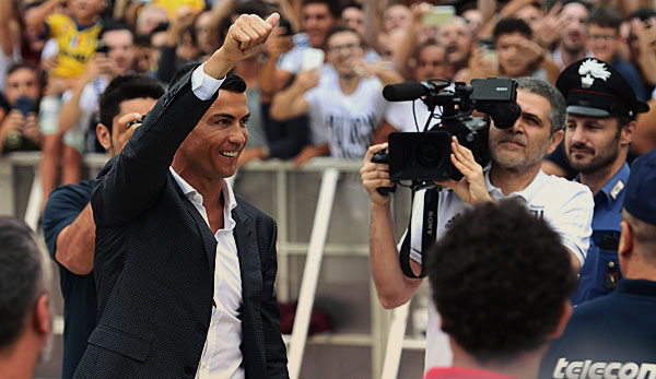 Cristiano Ronaldo wurde am Montag bei Juventus Turin vorgestellt.