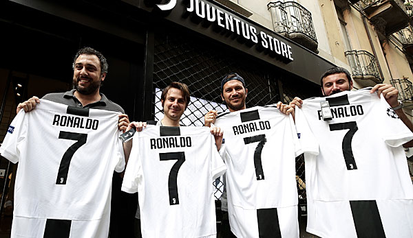 Der Hype ist "real": Das neue Heimtrikot von Juventus mit der Rückennummer 7 ging am ersten Tag nach Bekanntgabe des Ronaldo-Wechsels weg wie warme Semmeln.