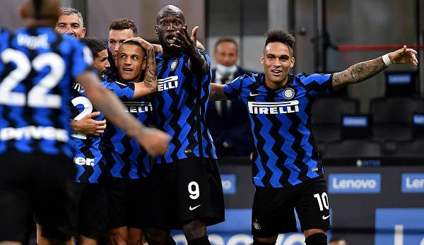 Am 1. Spieltag setzte sich Inter 4:4 gegen Florenz durch.