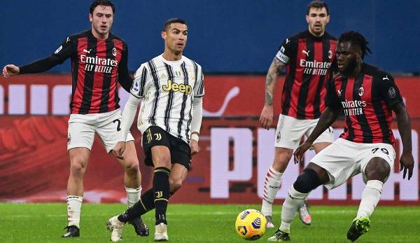 Juventus und Milan kämpfen um Platz zwei in der Liga.