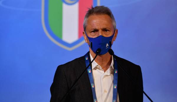 Paolo Dal Pino, Präsident der italienischen Serie A, tritt zurück.