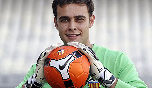 Renan Brito wird dem FC Valencia vier Wochen fehlen. Kommt jetzt ein neuer Torhüter?