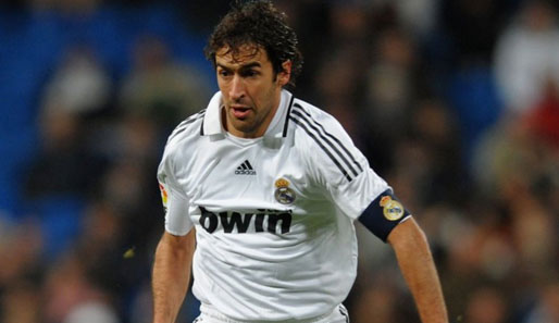 Real Madrid um Kapitän Raul muss in Liverpool die 0:1-Hinspiel-Niederlage wettmachen