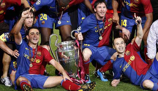 Einst schufteten sie in La Masia, 2009 holten sie den CL-Pokal: Puyol, Xavi, Messi und Iniesta (v.l.)