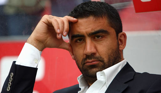 Ümit Özat gab am 14. März 2009 sein Karriereende bekannt. Jetzt ist er Co-Trainer beim 1. FC Köln