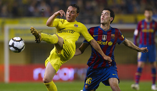 Santi Cazorla (l.) spielt seit 2003 für den FC Villarreal