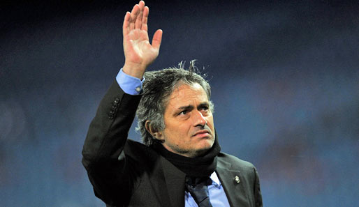 Real Madrids Trainer Jose Mourinho liebäugelt mit einer Rückkehr nach England