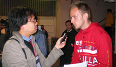 SPOX-Reporter Haruka Gruber traf Ivan Rakitic in Spanien
