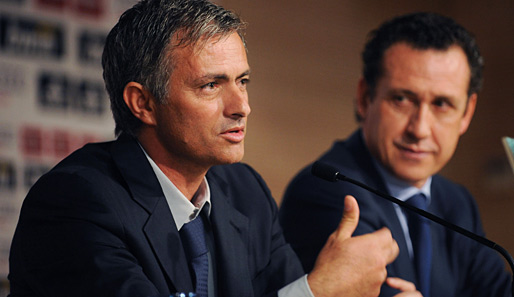 Ein untragbarer Zustand: Nun gewann Jose Mourinho den Machtkampf mit Jorge Valdano (r.)