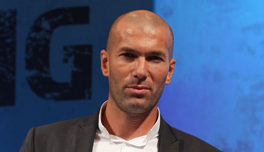 Zinedine Zidanes Sohn Enzo trainiert bei der ersten Mannschaft von Real Madrid mit