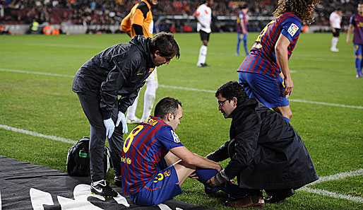 Andres Iniesta ist nach seiner Muskelverletzung pünktlich zum Derby zurück