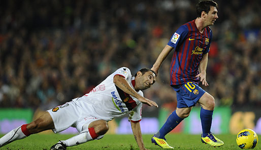 Auch heute wird es für Osasuna schwer werden, ihn zu halten: Lionel Messi (r.)
