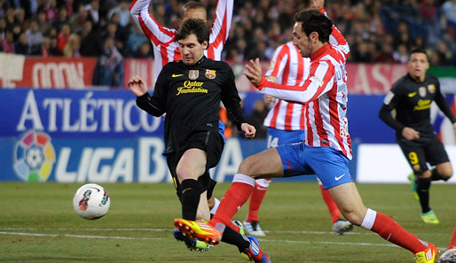 Lionel Messi (l.) war mal wieder für das entscheidende Tor verantwortlich