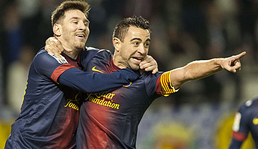 Xavi (r.) hält beim FC Barcelona ein weiteres historisches Titel-Jahr für möglich