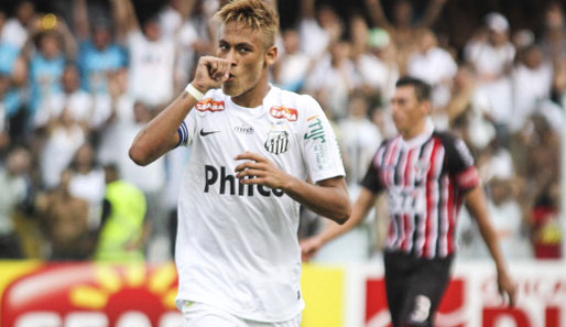 Heiß umworben: Der Brasilianer Neymar vom FC Santos steht im Fokus des FC Barcelona
