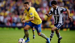 Mittlerweile ist Mesut Özil bei Arsenal London und brilliert dort mit starken Leistungen