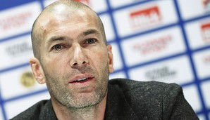 Zinedine Zidane trainiert bisher die furiose Offensiveabteilung von Real Madrid