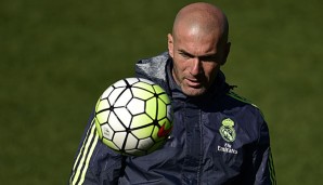 Zinedine Zidane spielte bei den Real Madrid als Aktiver