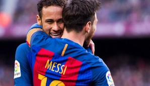 Neymar freut sich mit Messi, der gegen Bilbao sein 16. Saisontor erzielte