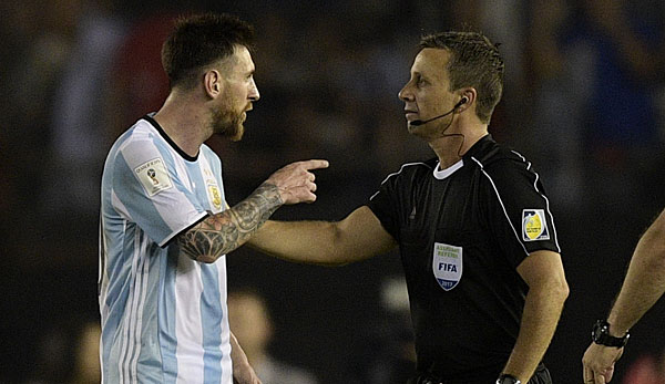 Lionel Messi beleidigte im WM-Qualifikationsspiel den Linienrichter