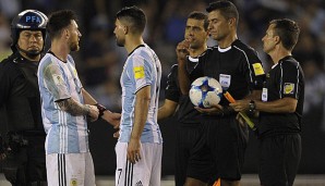 Lionel Messi wurde von der FIFA für vier Spiele gesperrt
