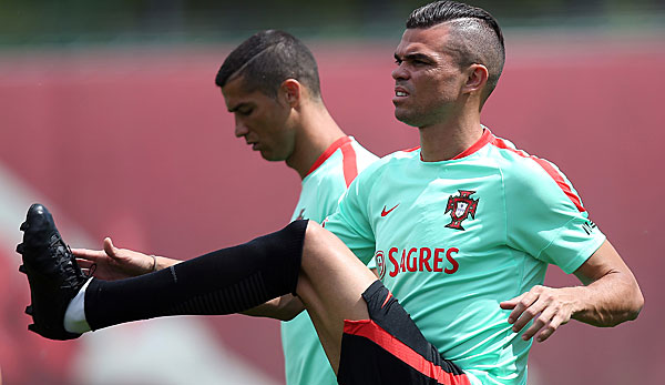 Pepe soll Ronaldo angeblich von einem Wechsel zu Paris St. Germain gedrängt haben