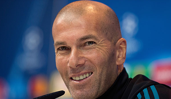 Zinedine Zidane auf einer Pressekonferenz von Real Madrid