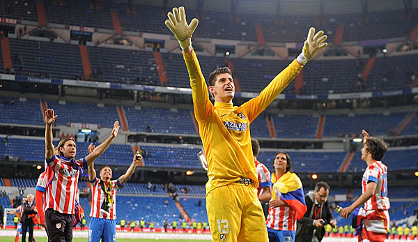 Thibaut Courtois bejubelt den Sieg im Finale der Copa del Rey gegen Real Madrid im Mai 2013.