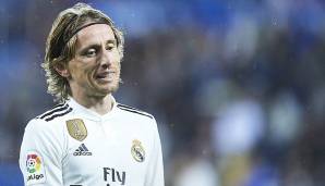 Luka Modric (33 Jahre, Vertrag bis 2020): Liebäugelte schon im Sommer mit einem Wechsel nach Italien. Nun soll Juve um Modric buhlen. Derzeit wahrscheinlicher: eine Vertragsverlängerung. Modric kann sich ein Karriereende bei Real vorstellen.