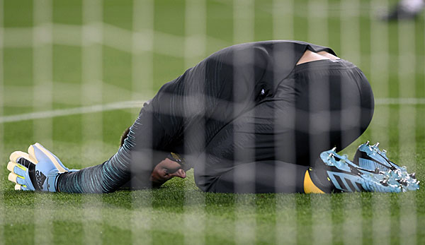 Rückschlag für Marc-Andre ter Stegen: Der Torwart vom FC Barcelona hat sich am Knie verletzt.
