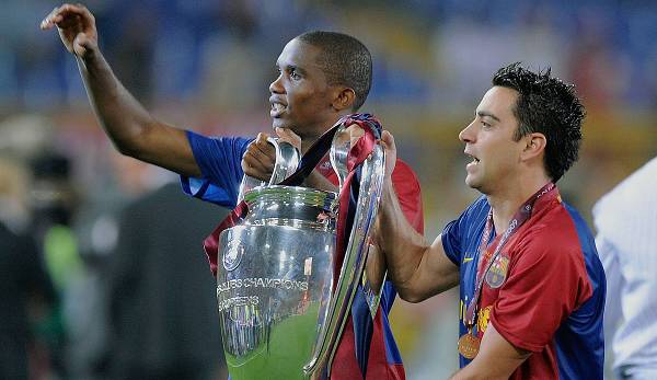 Xavi und Samuel Eto'o feiern den Champions-League-Sieg 2009.