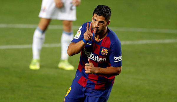 Luis Suarez bejubelt sein Siegtor im Barcelona-Derby.