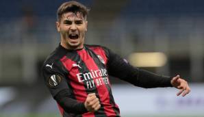 Bei Diaz habe AC Milan laut der Gazzetta dello Sport ein erstes Angebot über 20 Mio. Euro abgegeben. Möglich scheint auch, dass Diaz erneut verliehen, jedoch eine Kaufverpflichtung verankert wird.