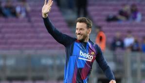 NETO: Der FC Barcelona hat einen weiteren Spieler von der Gehaltsliste gestrichen. Der Keeper, bisher die Nummer 3, wechselt ablösefrei zum AFC Bournemouth. Er unterschrieb bis Saisonende.