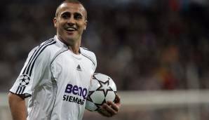 FABIO CANNAVARO: Er wurde 2006 Sieger des Ballon d’Or und wechselte zu Real Madrid, dort wurde er auf Anhieb zum Abwehrchef und zum Liebling des Publikums. In drei Spielzeiten ließ der Italiener seine große Klasse aufblitzen.