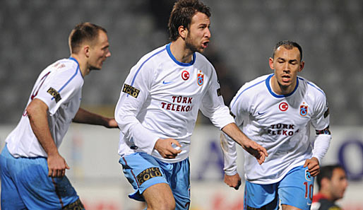 Giray Kacar (M.) besorgte nach der Halbzeit den zwischenzeitlichen Ausgleich für Trabzonspor