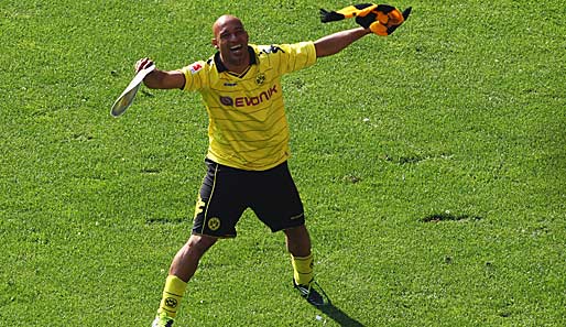 Dede feierte mit der Deutschen Meisterschaft einen erfolgreichen Abschied von Borussia Dortmund