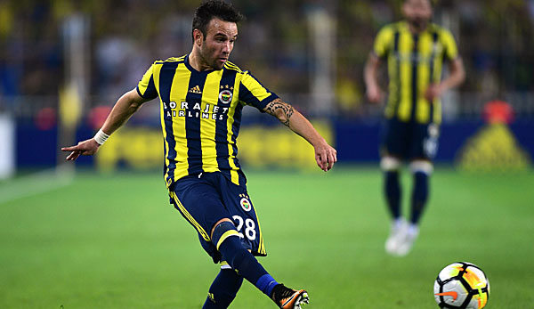 Mathieu Valbuena feiert gegen Trabzonspor sein Liga-Heimdebüt in Istanbul