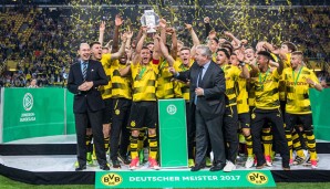 Die U19 des BVB feiert den deutschen A-Junioren Meistertitel