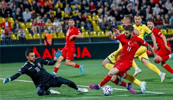 Im Hinspiel gelang der türkischen Nationalmannschaft ein deutlicher 6:0-Sieg gegen Litauen.
