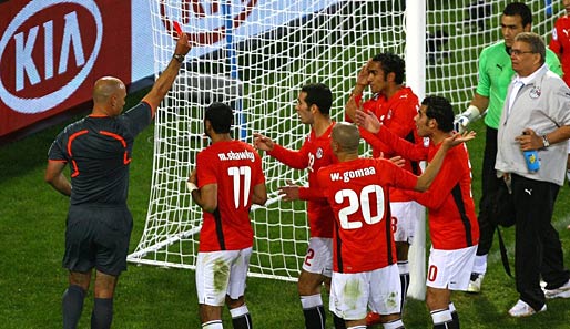 Kurz vor Schluss verlor Ägypten sowohl einen Spieler als auch das Match gegen Brasilien