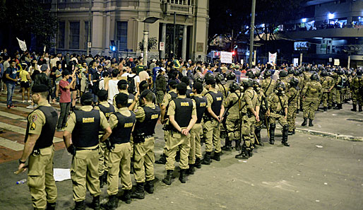 Die Massenproteste in Brasilien schlagen immer häufiger in gewalttätige Auseinandersetzungen um
