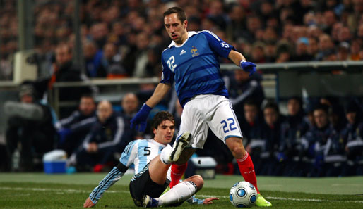 Franck Ribery (r.) absolvierte für Frankreich bisher 40 Spiele (7 Tore)
