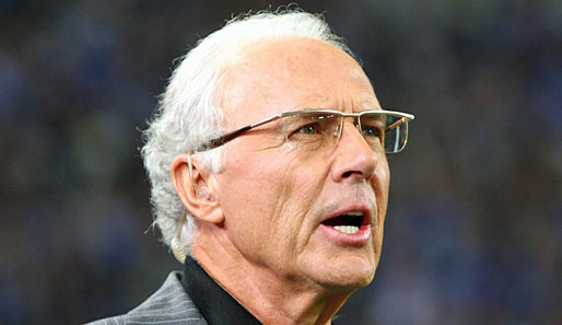 Franz Beckenbauer ist nicht mit den Ticketpreisen für die WM einverstanden