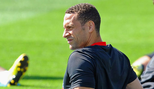 Englands Nationalmannschaft ist in Sorge um Kapitän Rio Ferdinand