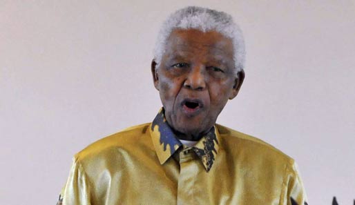 Nelson Mandela wird die Eröffnungs- und Schlussfeier der WM besuchen